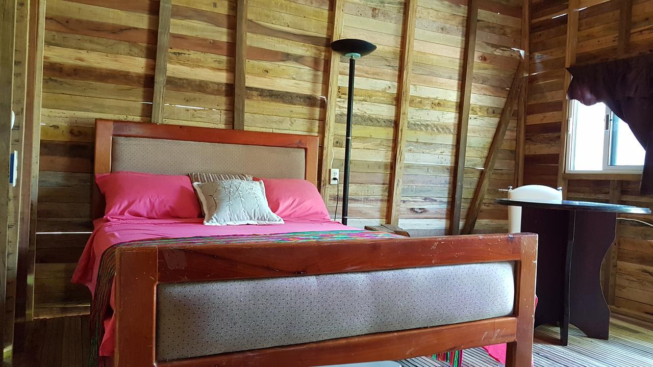 Hostel Casa Ricky'S Orange Walk Zewnętrze zdjęcie